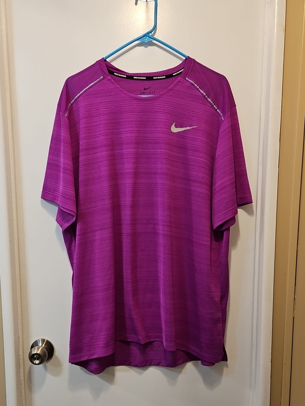 Nike Men's Purple Short-Sleeve Dri-FIT Tee